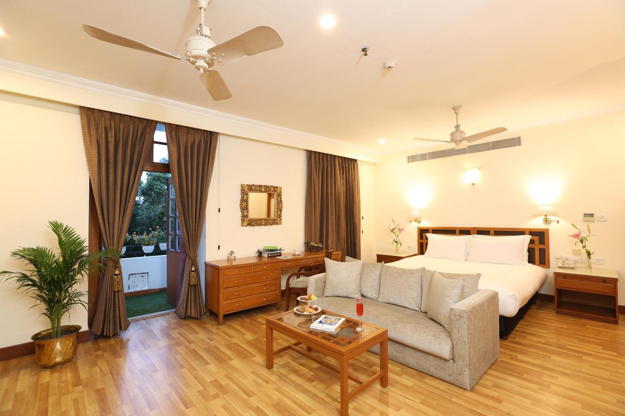 앰배서더 - Ihcl 셀렉션 뉴델리 외부 사진 A room at the Imperial