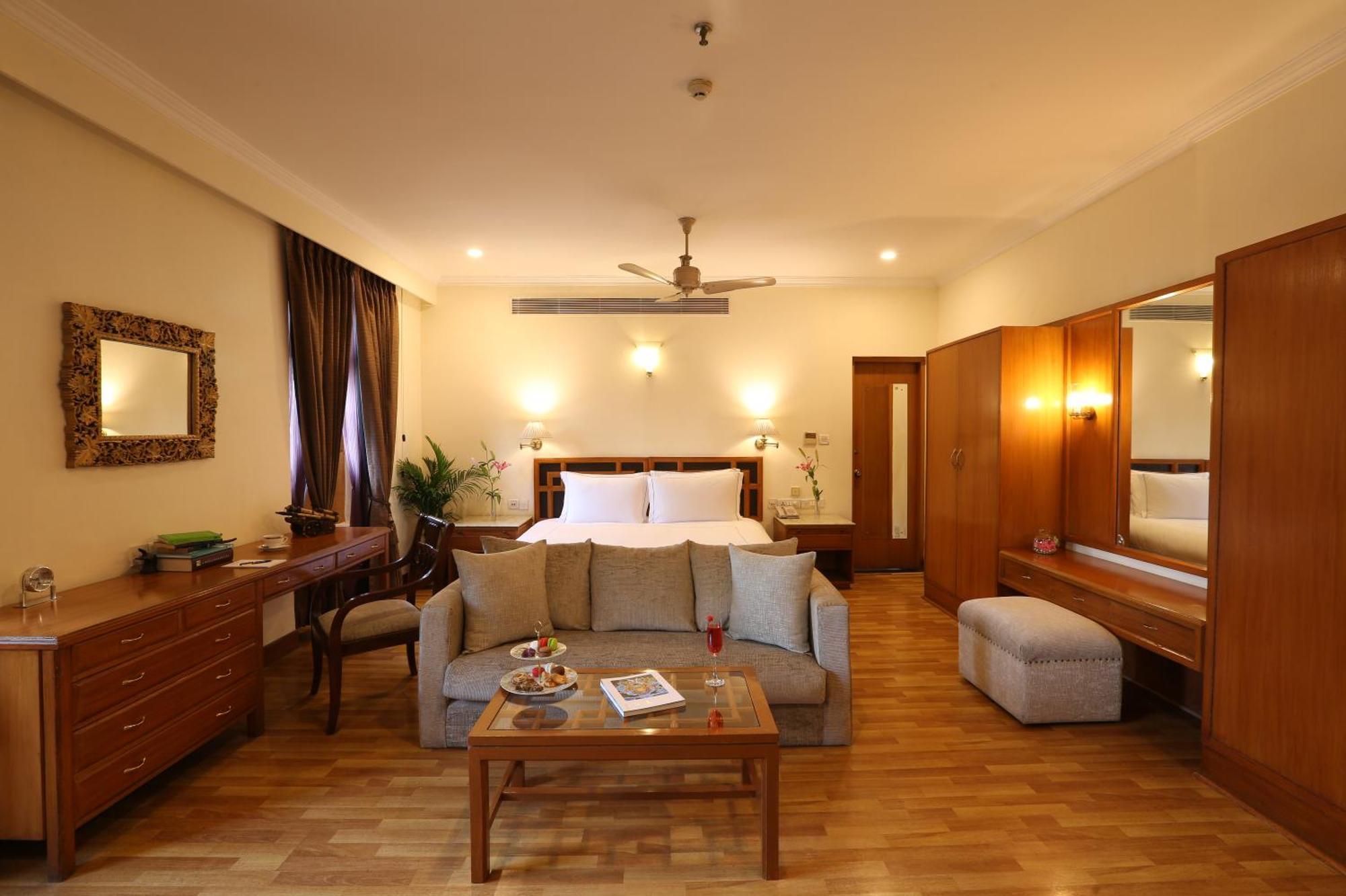 앰배서더 - Ihcl 셀렉션 뉴델리 외부 사진 A suite at the Taj Bengal